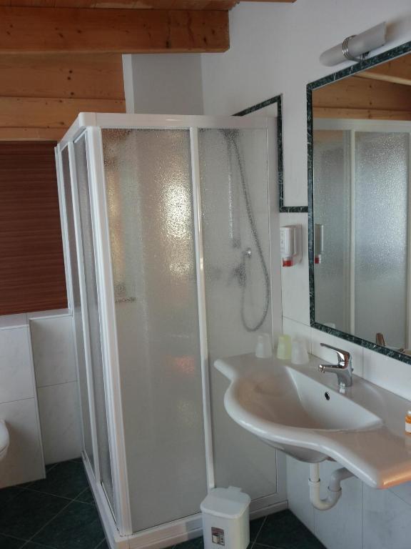 Hotel Laerchenhain San Valentino alla Muta Værelse billede